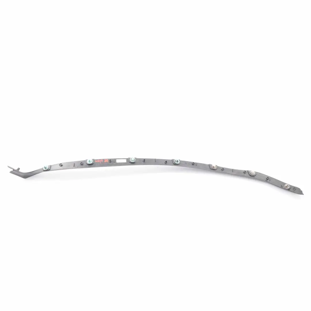 Guía sellado puerta trasera derecha Moldura sellado para Mercedes W213 con número de pieza A2137300402 Mercedes W213 Guía sellado puerta trasera derecha Moldura sellado - SKU A2137300402 - Número de pieza A2137300402