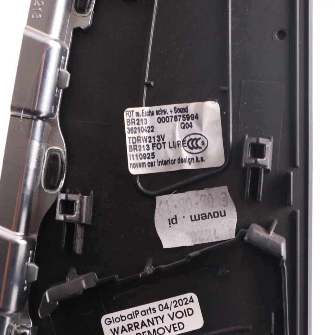 Mercedes W213 Moldura Puerta Trasera Derecha Madera Negra Burmester - SKU A2137300403 - Número de pieza A2137300403
