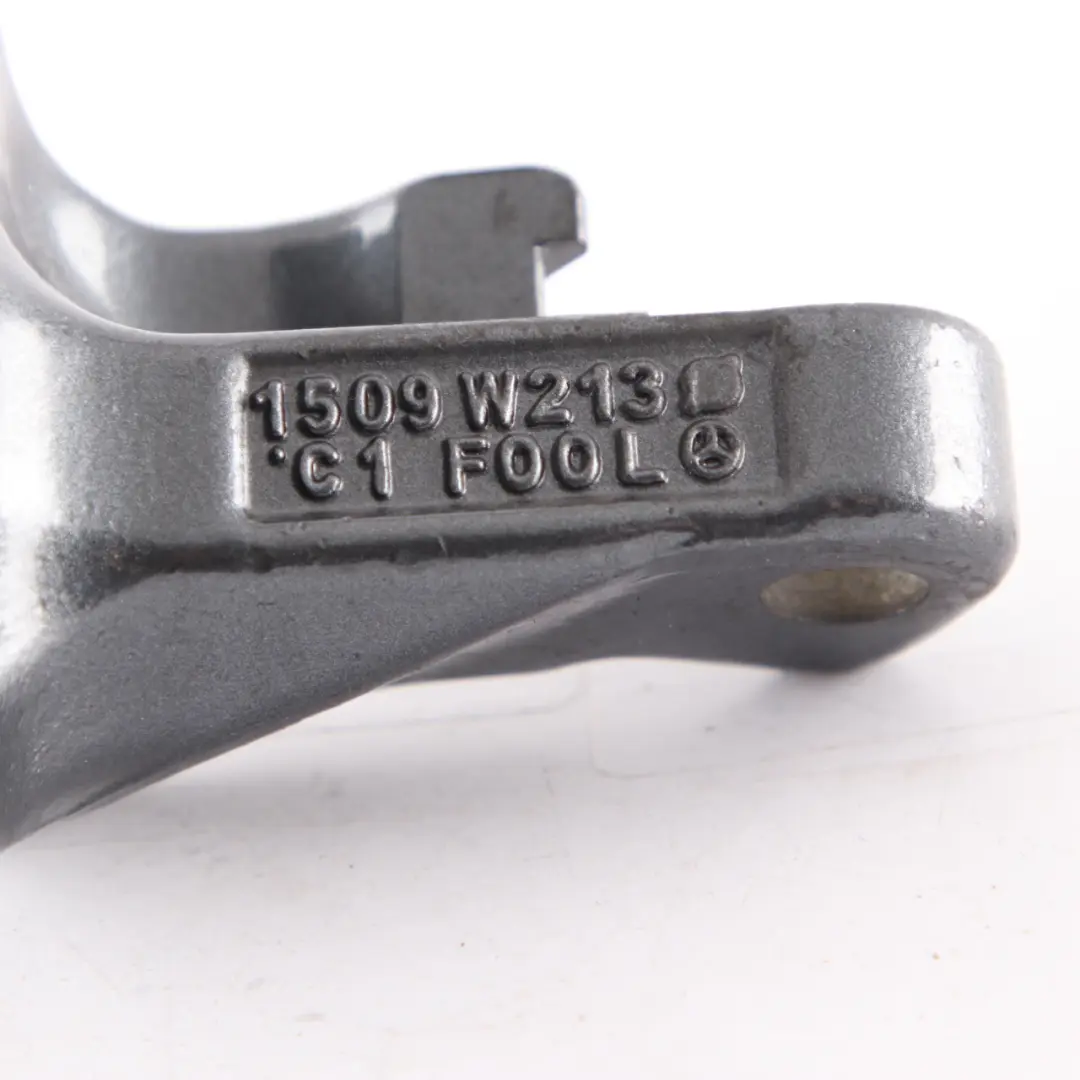 Mercedes W213 S213 Cerniera Porta Post. Sin. Grigio Selenite 992 - SKU A2137301902-SEL - Numero di parte A2137301902