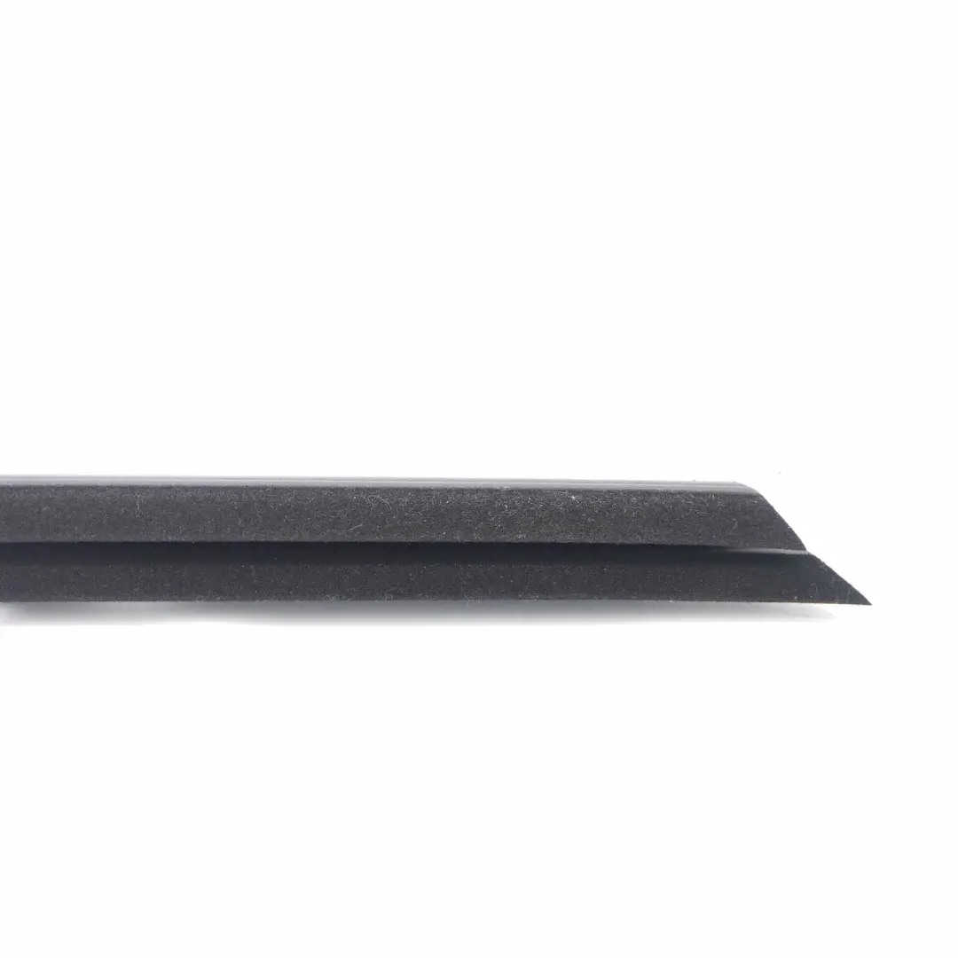 Mercedes W213 Joint de vitre arrière droite Joint de porte - SKU A2137350865 - Numéro de pièce A2137350865