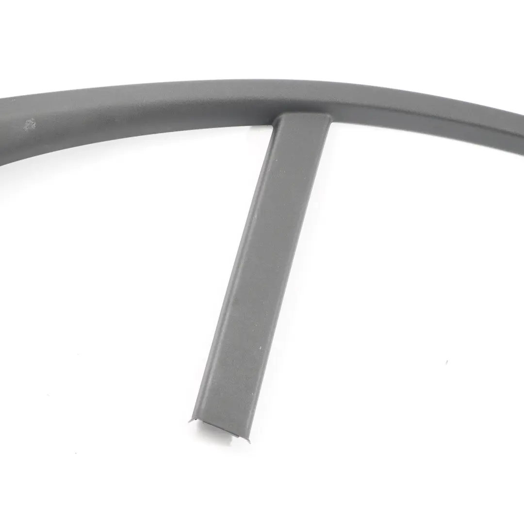 Mercedes W213 Cadre de Fenêtre Arrière Gauche Garniture de Porte - SKU A2137370100 - Numéro de pièce A2137370100