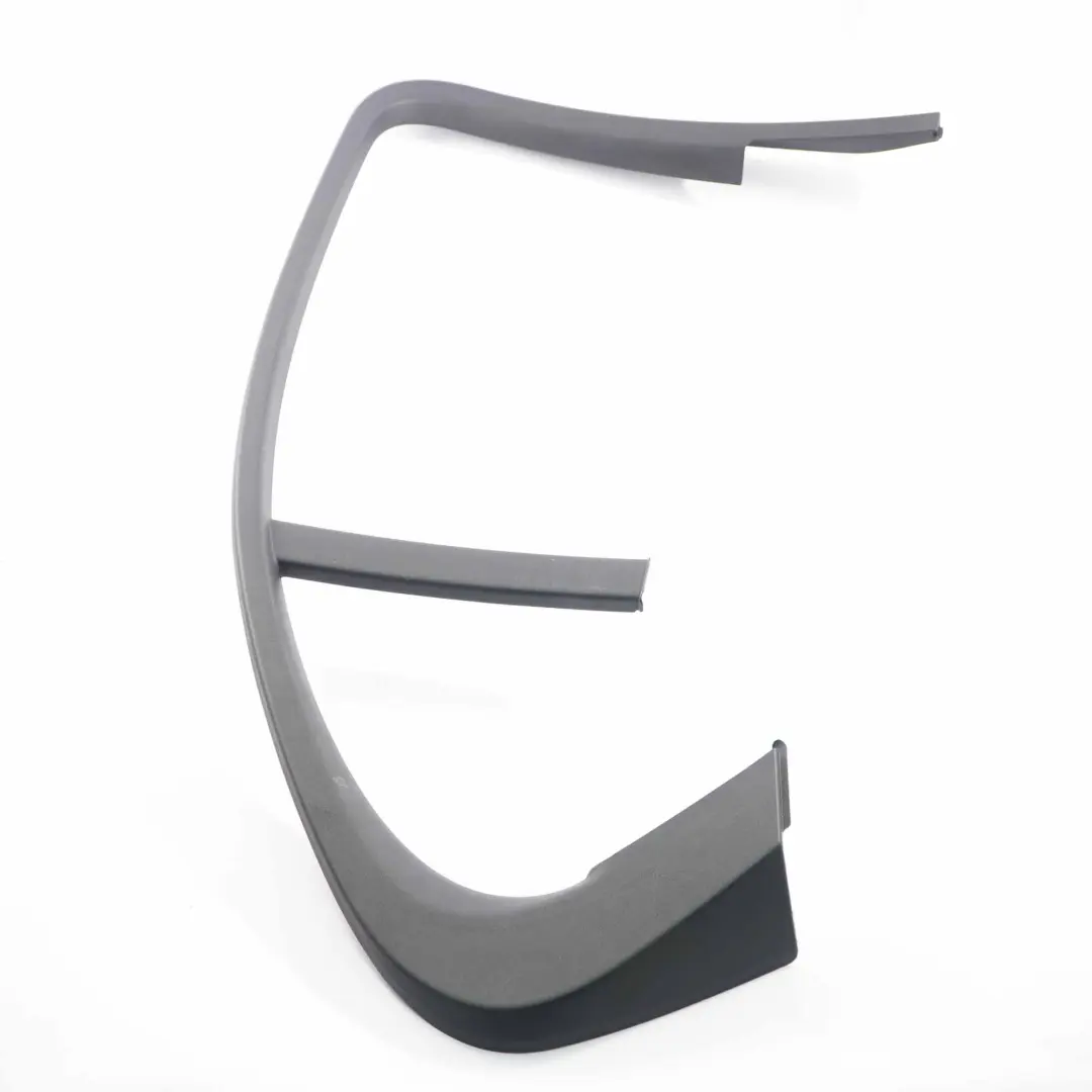 Mercedes W213 Cadre de Fenêtre Arrière Gauche Garniture de Porte - SKU A2137370100 - Numéro de pièce A2137370100
