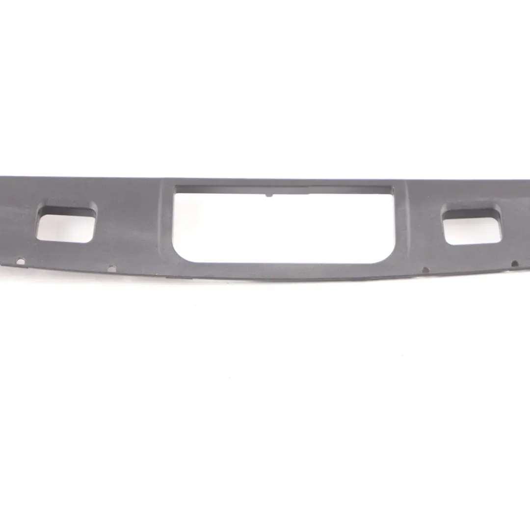 Mercedes W213 Boot Trunk Lid Tailgate Handle Opener Trim Panel Cover - SKU A2137500000 - Número de pieza A2137500000
