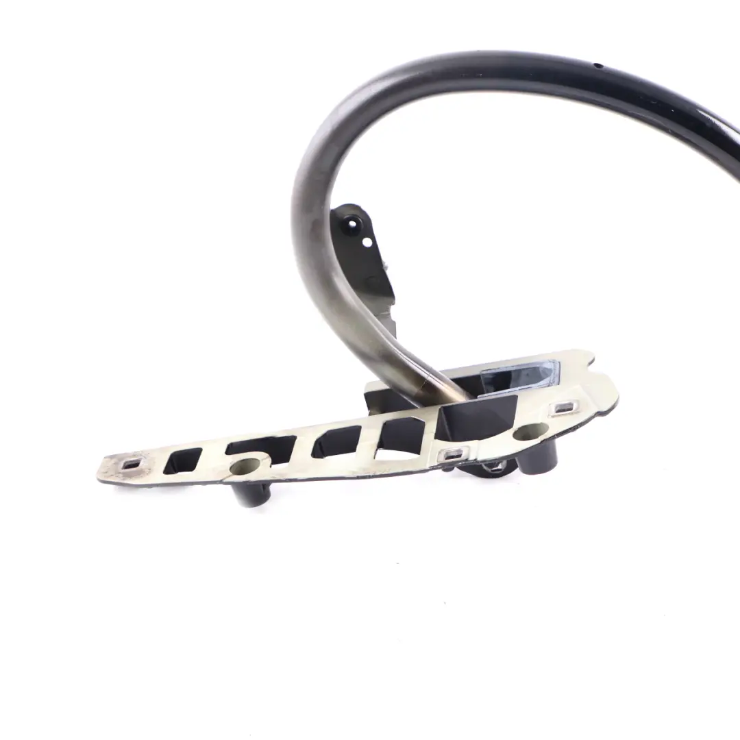 Tapa Bisagra Portón Izquierdo Maletero Negro Obsidiana - 197 para Mercedes W213 con número de pieza A2137500328 Mercedes W213 Tapa Bisagra Portón Izquierdo Maletero Negro Obsidiana - 197 - SKU A2137500328-OB - Número de pieza A2137500328