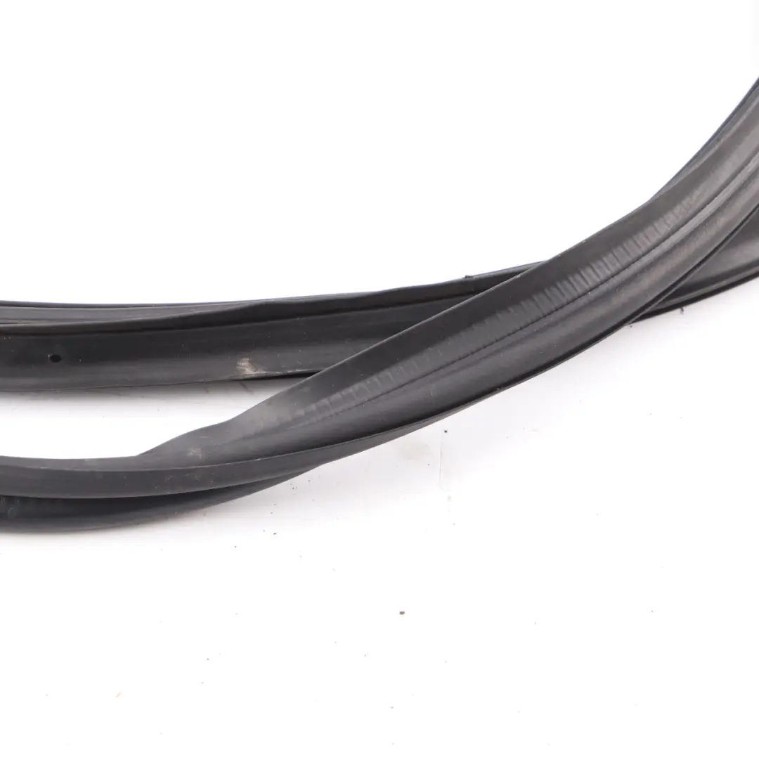 Heck klappen dichtung Koffer raum deckel A2137500098 für Mercedes W213 mit Teilenummer A2137508000 Mercedes W213 Heck klappen dichtung Koffer raum deckel A2137500098 - SKU A2137508000 - Teilenummer A2137508000