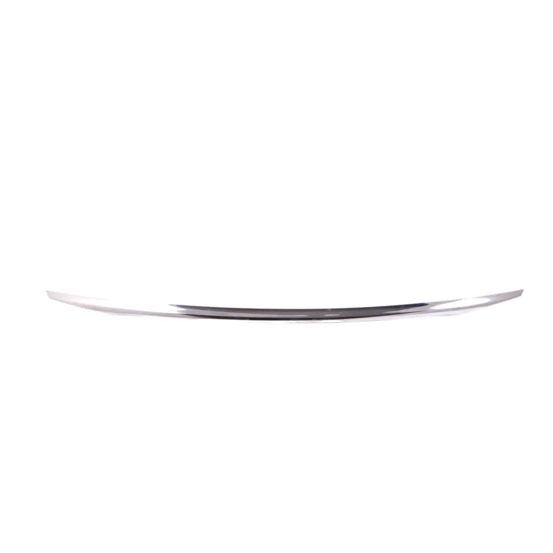 Mercedes W213 Tailgate Boot Moulding Tapa Trasera Crom - SKU A2137570000 - Número de pieza A2137570000