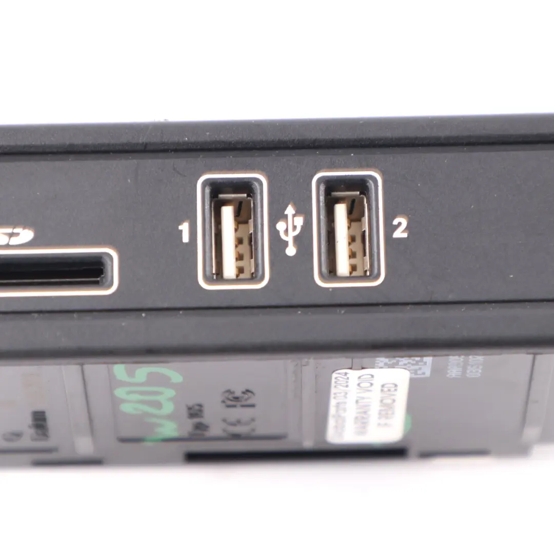 Mercedes W205 W213 USB SD Card Port Multimedia Anschluss einheit - SKU A2138200401 - Teilenummer A2138200401