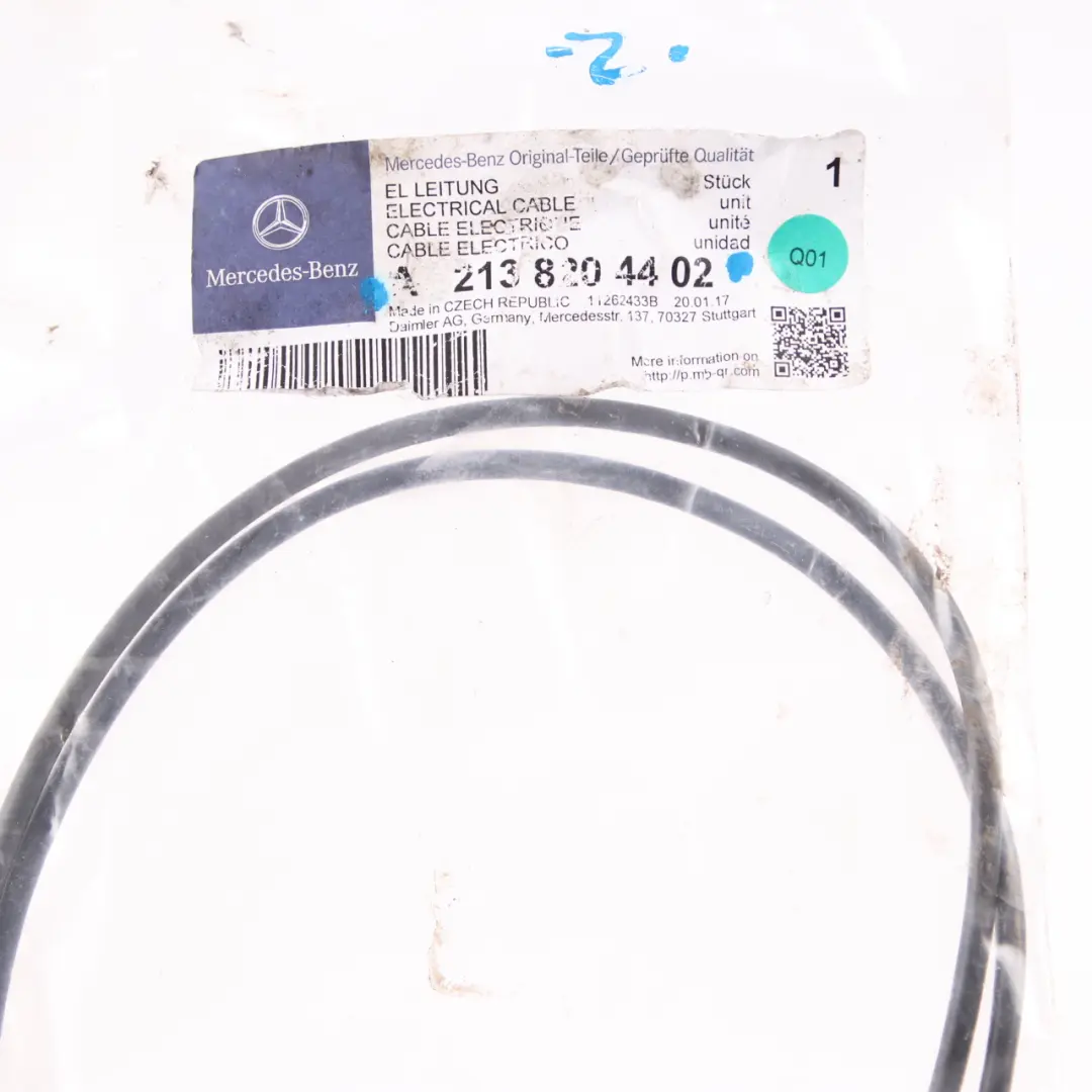 Câble USB Mercedes W176 W212 W213 W222 Connection Media Interface pour à propos du numéro de pièce A2138204402 Câble USB Mercedes W176 W212 W213 W222 Connection Media Interface - SKU A2138204402 - Numéro de pièce A2138204402