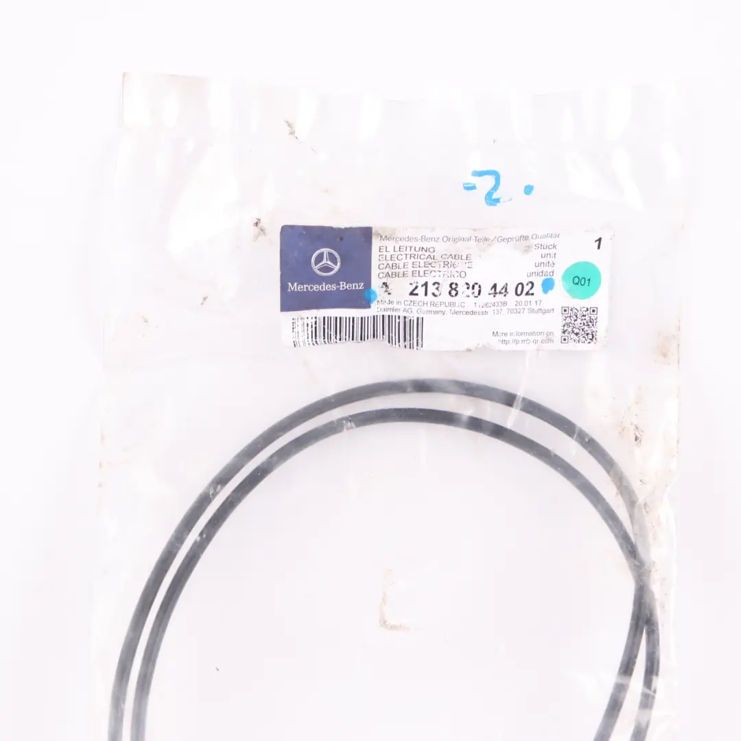  Câble USB Mercedes W176 W212 W213 W222 Connection Media Interface - SKU A2138204402 - Numéro de pièce A2138204402
