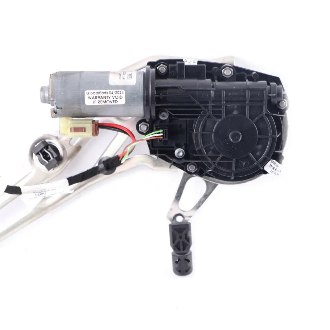 Trunk Lid Motor Mechanism Remote Boot Closing Actuator to Mercedes W213 with Part number A2138205903 Mercedes W213 Trunk Lid Motor Mechanism Remote Boot Closing Actuator - SKU A2138205903 - Part number A2138205903