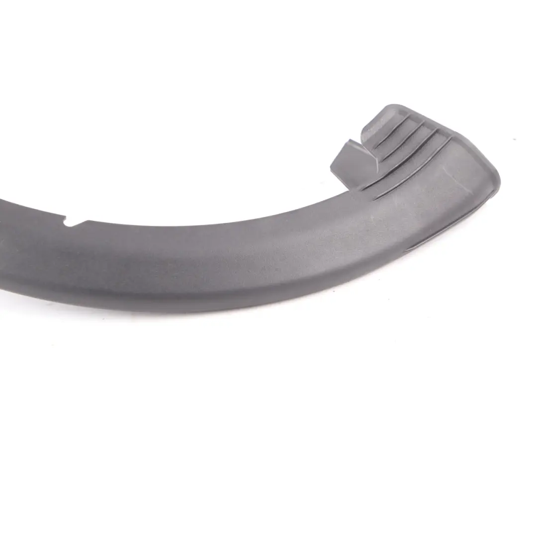 Mercedes W213 Tapa bisagra maletero trasera derecha Trim - SKU A2138211089 - Número de pieza A2138211089