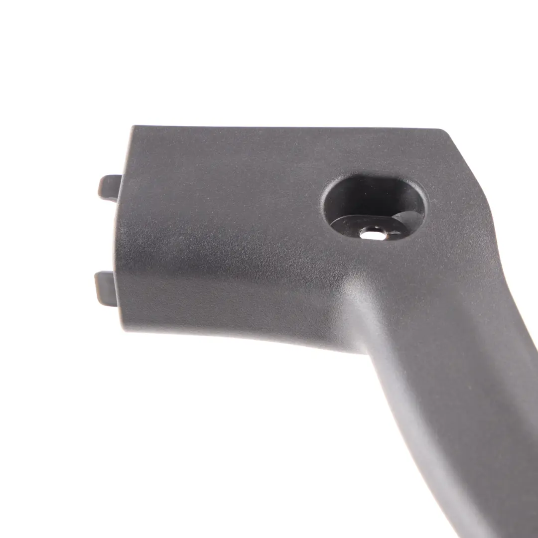 Coperchio cerniera baule posteriore destro Trim per Mercedes W213 con numero di parte A2138211089 Mercedes W213 Coperchio cerniera baule posteriore destro Trim - SKU A2138211089 - Numero di parte A2138211089