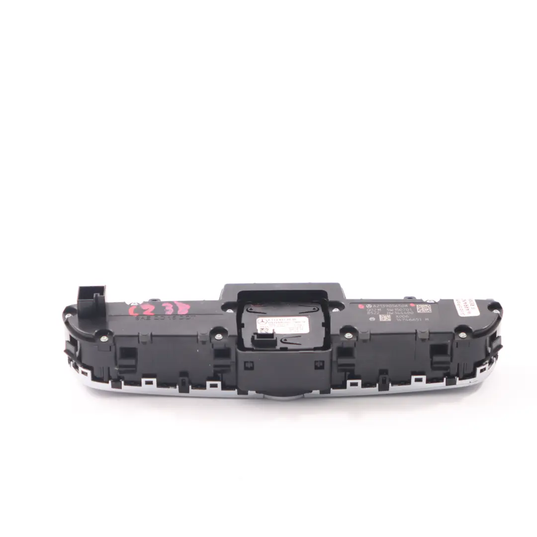 Panel de interruptores Mercedes W205 C238 Consola central Reloj Interruptor para con número de pieza A2165083905 Panel de interruptores Mercedes W205 C238 Consola central Reloj Interruptor - SKU A2138272000 - Número de pieza A2165083905