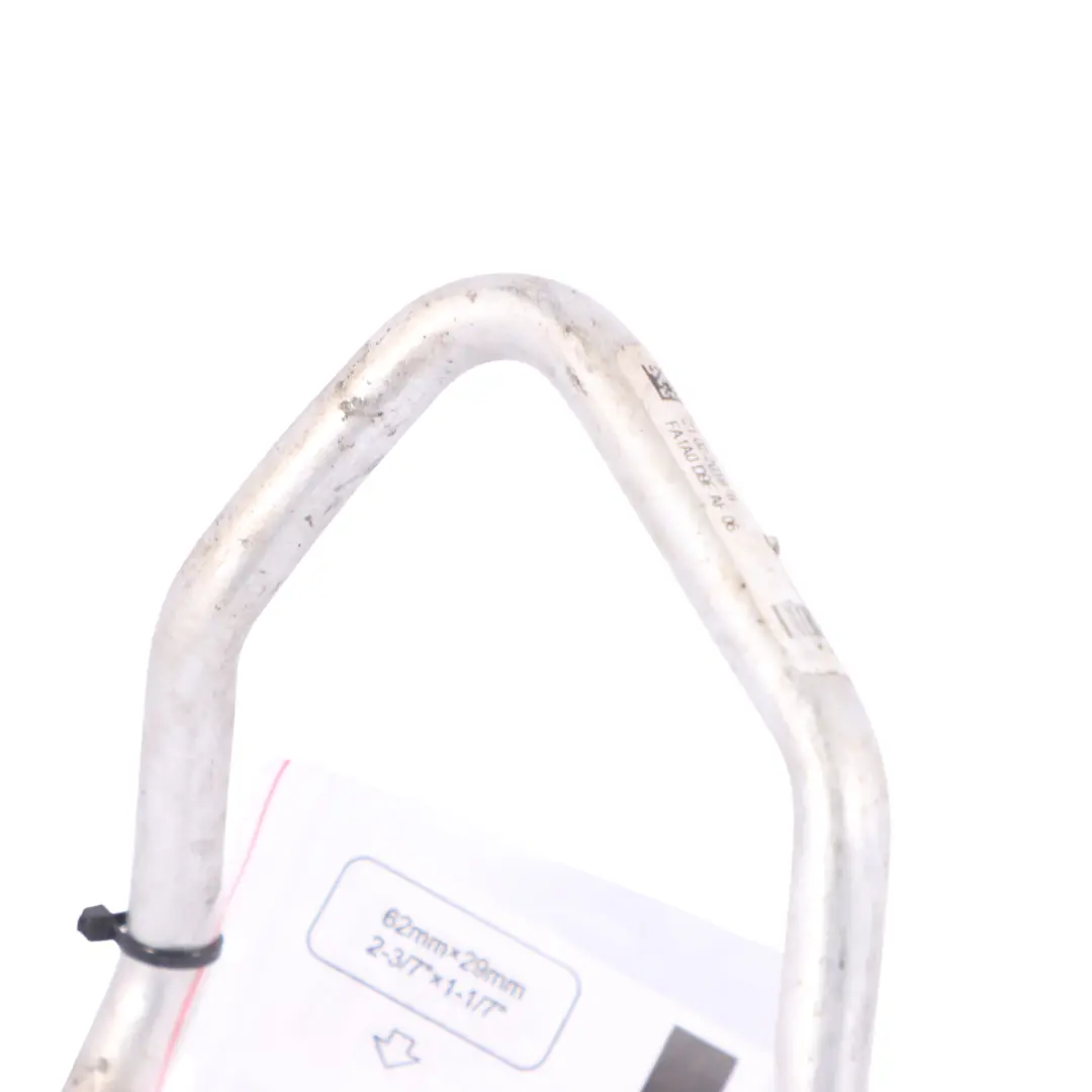 A/C Aria condizionata Tubo flessibile Linea Tubo per Mercedes A238 M276 con numero di parte A2138301101 Mercedes A238 M276 A/C Aria condizionata Tubo flessibile Linea Tubo - SKU A2138301101 - Numero di parte A2138301101