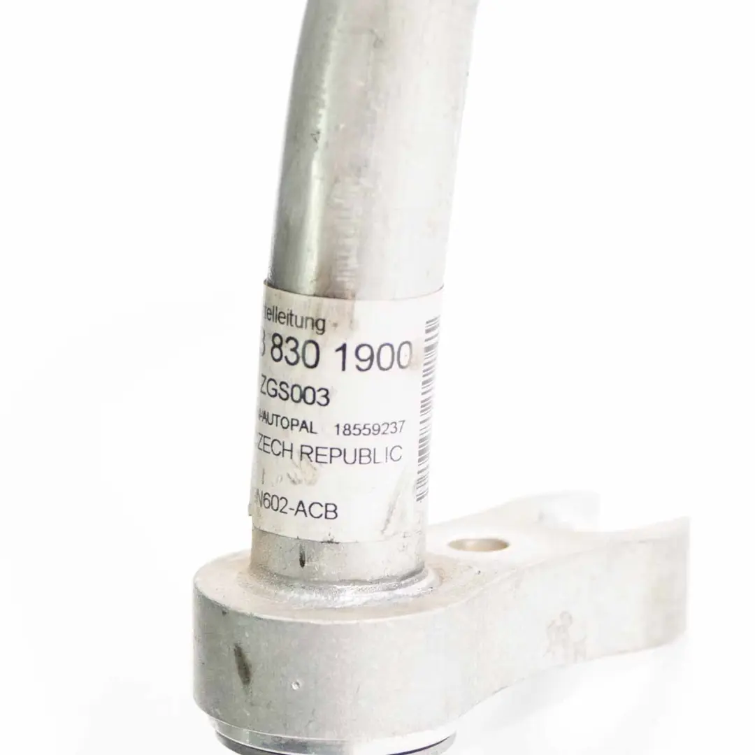 OM654 Tubería Refrigerante Línea Aire Acondicionado para Mercedes W213 con número de pieza A2138301900 Mercedes W213 OM654 Tubería Refrigerante Línea Aire Acondicionado - SKU A2138301900 - Número de pieza A2138301900