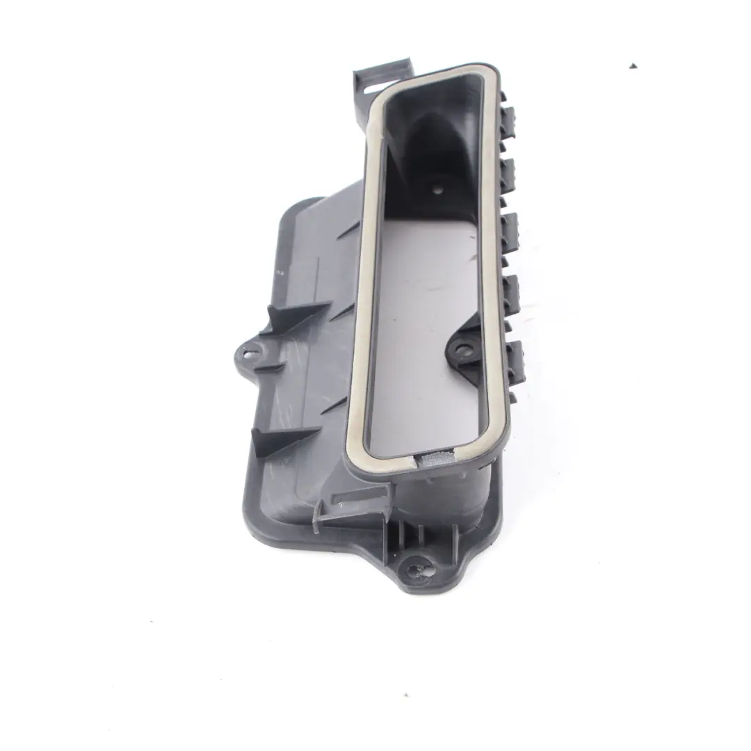 Mercedes W213 Wlot Rura Dolot Powietrza - SKU A2138302500 - Numer Części A2138302500