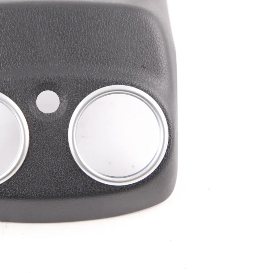 Cubierta Consola Central Rejilla Ventilación Trasera Negro para Mercedes W213 S213 con número de pieza A2138306200 Mercedes W213 S213 Cubierta Consola Central Rejilla Ventilación Trasera Negro - SKU A2138306200 - Número de pieza A2138306200