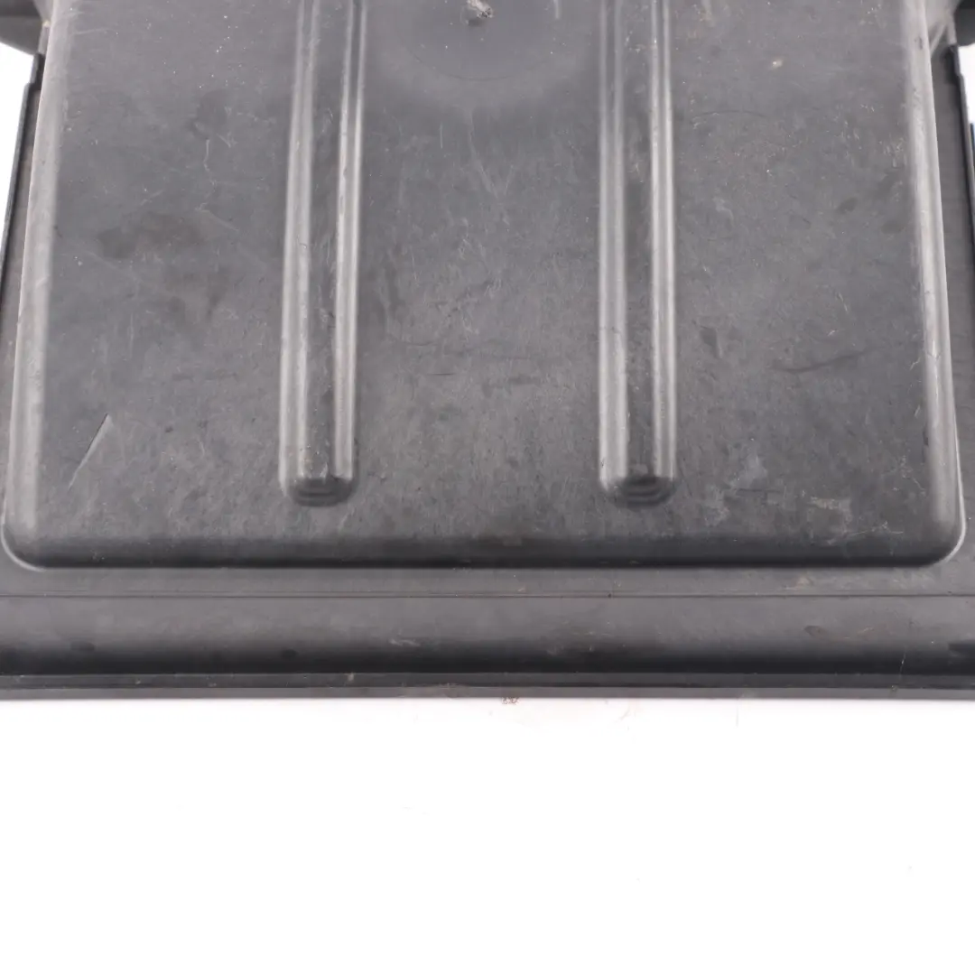  Luft Filterkasten Mercedes W213 C238 W253 C257 Innenraum Verkleidung - SKU A2138307400 - Teilenummer A2138307400