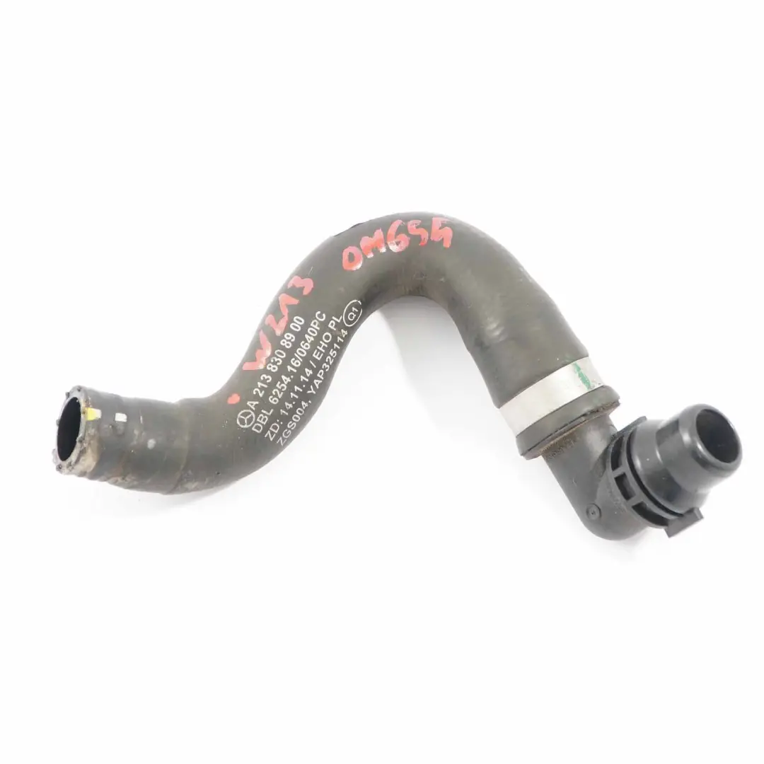 Water Coolant Cooler Pipe Line Hose EGR A2138308900 to Mercedes W213 Diesel with Part number A2138309305 Mercedes W213 Diesel Water Coolant Cooler Pipe Line Hose EGR A2138308900 - SKU A2138309305 - Part number A2138309305