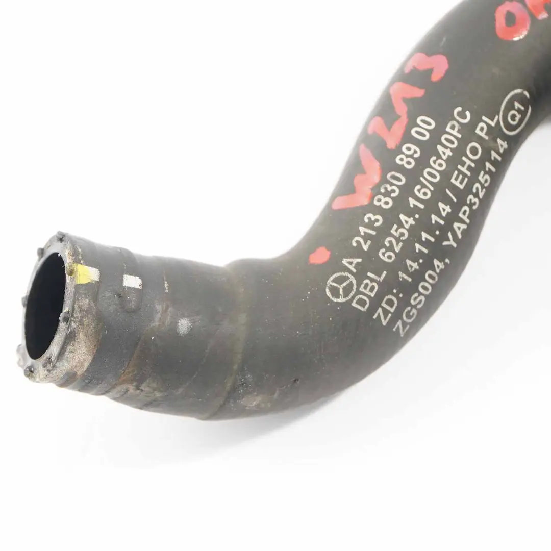 acqua refrigerante tubo linea tubo EGR A2138308900 per Mercedes W213 Diesel con numero di parte A2138309305 Mercedes W213 Diesel acqua refrigerante tubo linea tubo EGR A2138308900 - SKU A2138309305 - Numero di parte A2138309305