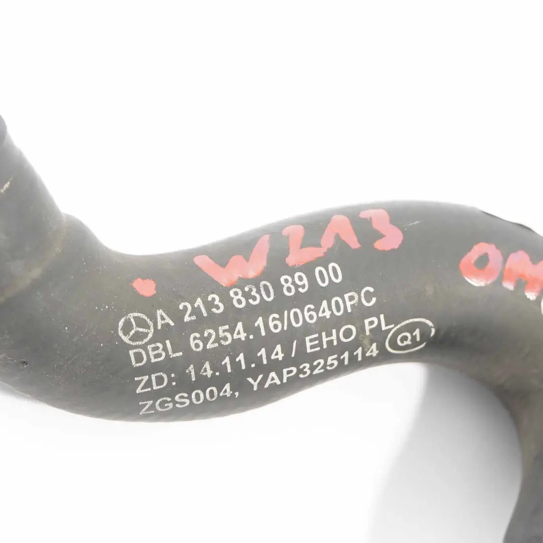 Mercedes W213 Diesel Tuyau refroidissement de l'eau Tuyau EGR A2138308900 - SKU A2138309305 - Numéro de pièce A2138309305