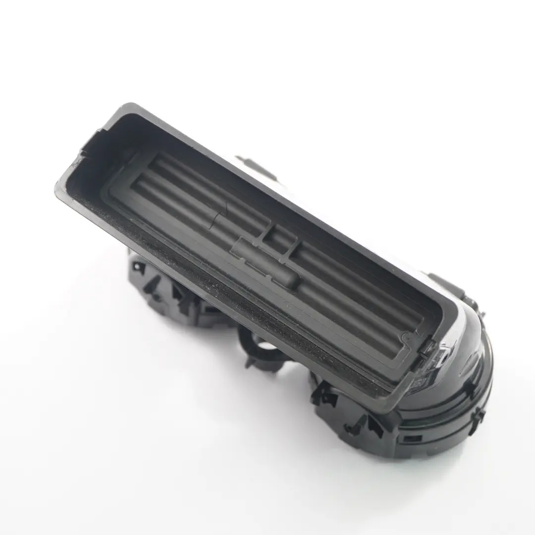 Vent Mercedes W213 S213 Centre Console Rear Nozzle Grill to Air with Part number A2138309501 Air Vent Mercedes W213 S213 Centre Console Rear Nozzle Grill - SKU A2138309501 - Part number A2138309501