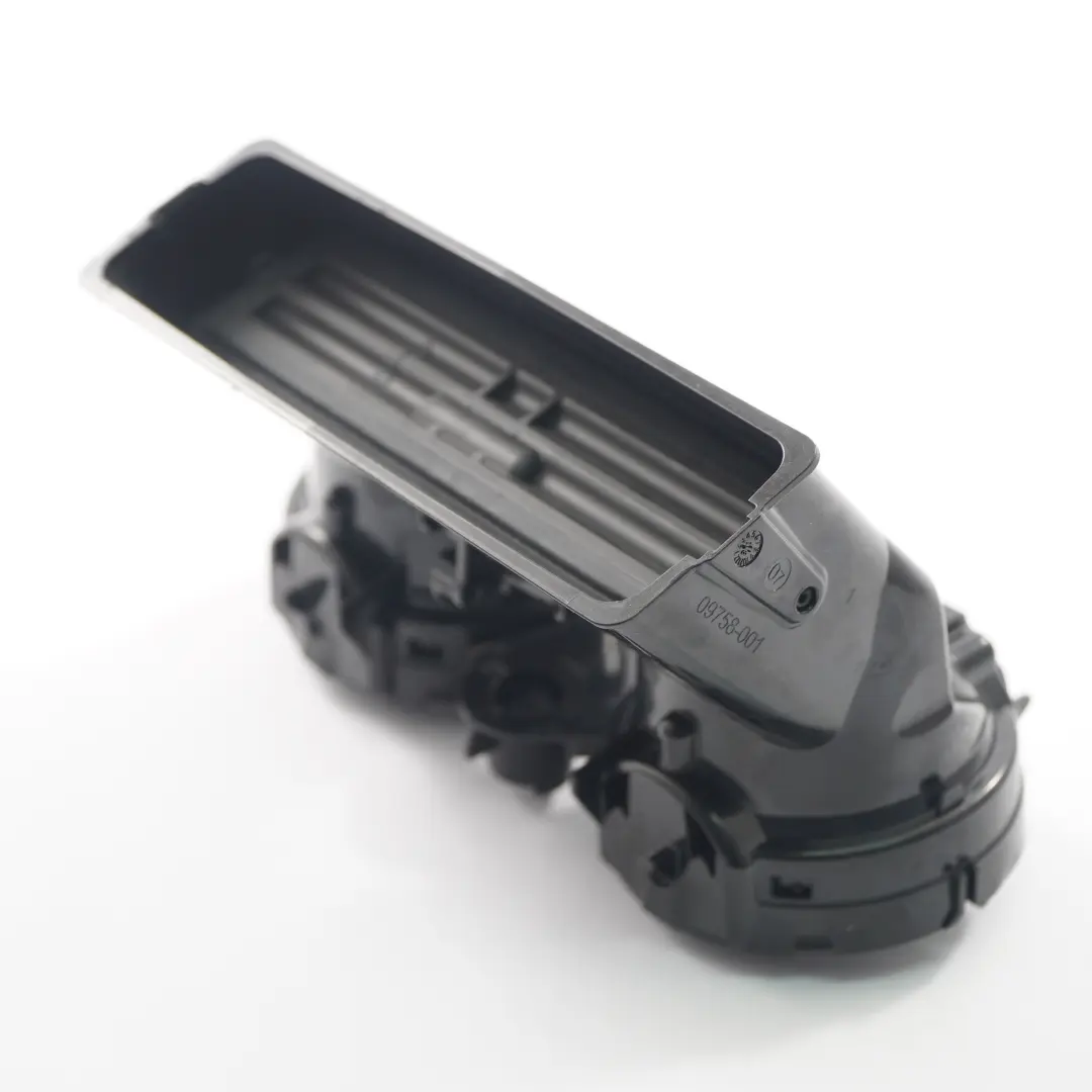 Bocchetta d'aria Mercedes W213 Console Ugello posteriore Griglia per con numero di parte A2138309501 Bocchetta d'aria Mercedes W213 Console Ugello posteriore Griglia - SKU A2138309501 - Numero di parte A2138309501