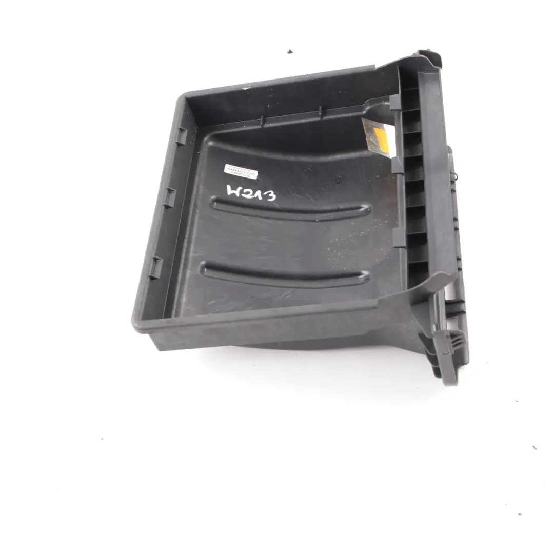 Intake Duct Mercedes W213 Air Intake Box Channel Pipe Hose to with Part number A2138313500 Intake Duct Mercedes W213 Air Intake Box Channel Pipe Hose - SKU A2138313500 - Part number A2138313500