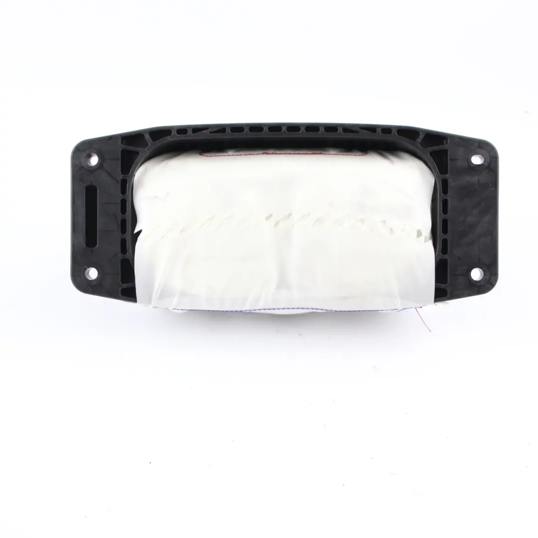 Airbag del lado del pasajero frontal del salpicadero para Mercedes W213 con número de pieza A2048601200 Mercedes W213 Airbag del lado del pasajero frontal del salpicadero - SKU A2138600202 - Número de pieza A2048601200