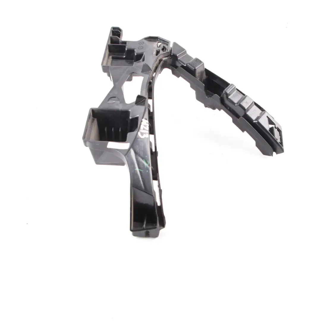 Guía parachoques trasero lateral derecho Soporte para Mercedes W213 con número de pieza A2138850165 Mercedes W213 Guía parachoques trasero lateral derecho Soporte - SKU A2138850165 - Número de pieza A2138850165