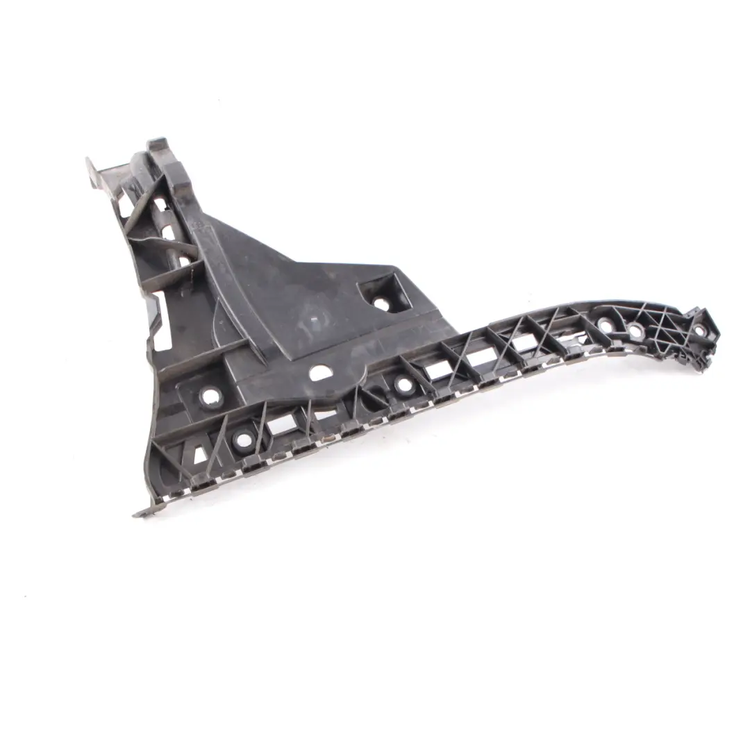 Mercedes W213 Guía parachoques trasero lateral derecho Soporte - SKU A2138850263 - Número de pieza A2138850263