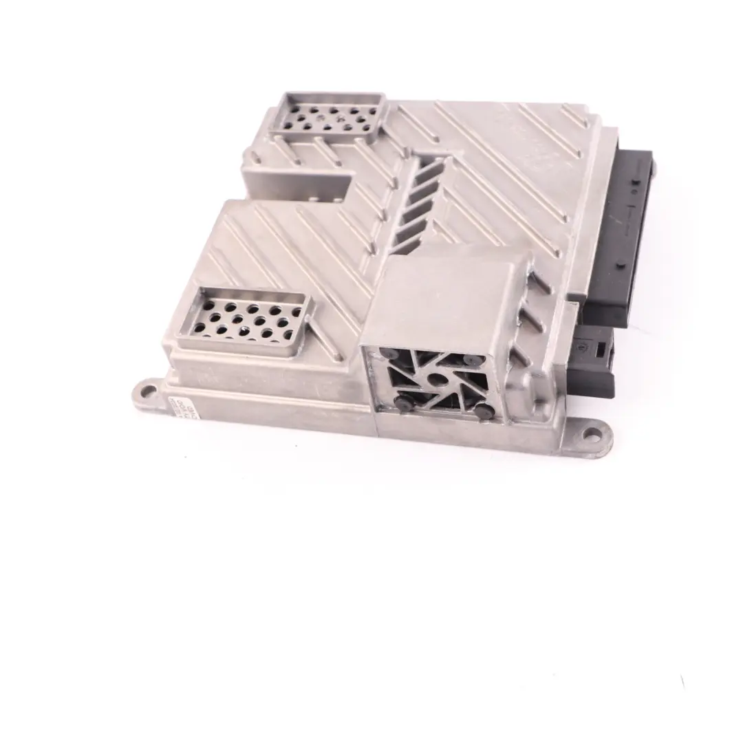 Amplifier Mercedes W205 Sound Amplifier Rear Module Premium Sound E to with Part number A2139002729 Amplifier Mercedes W205 Sound Amplifier Rear Module Premium Sound E - SKU A2139002729 - Part number A2139002729