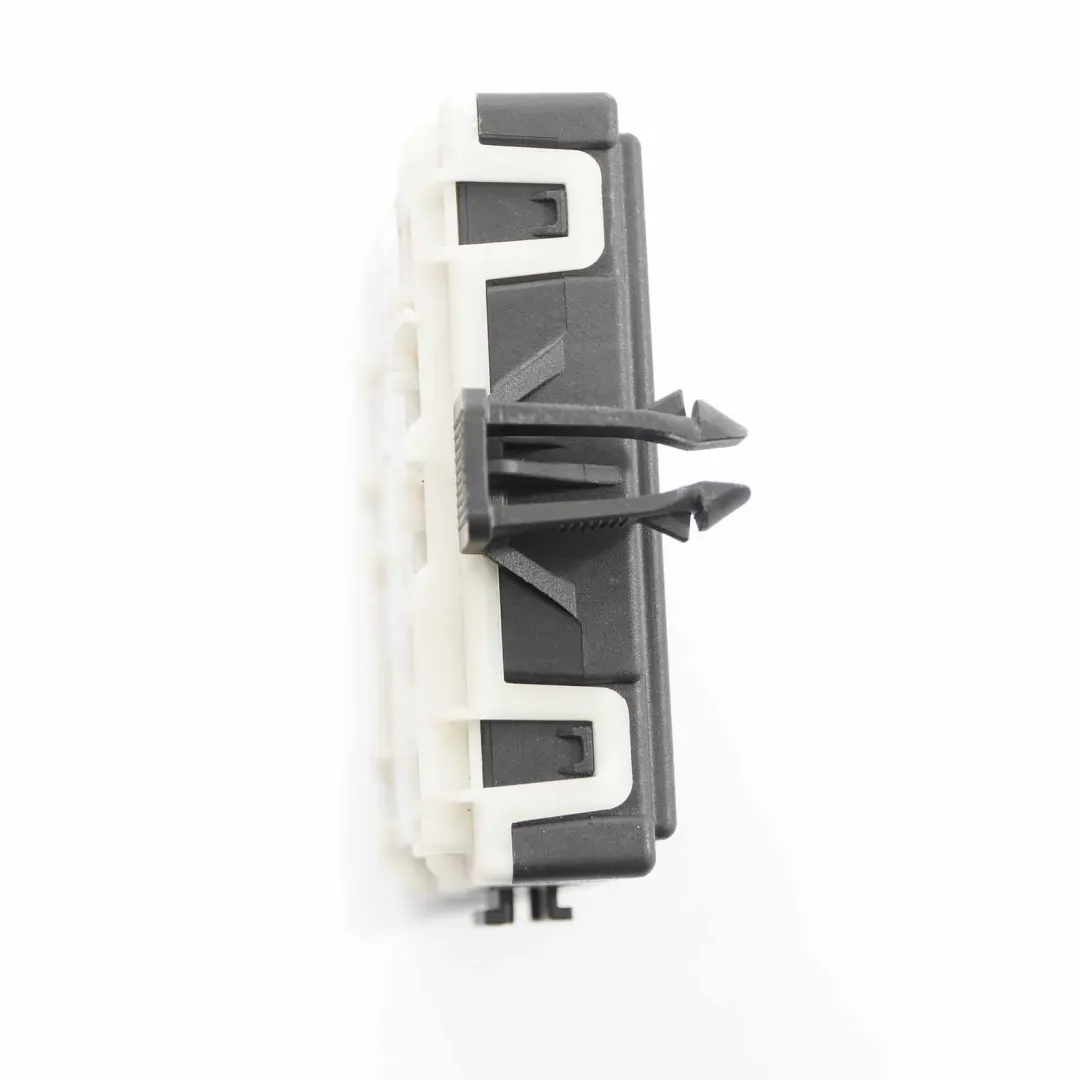 Mercedes W213 Door Module Front Left N/S Control Unit - SKU A2139004009 - Part number A2139004009
