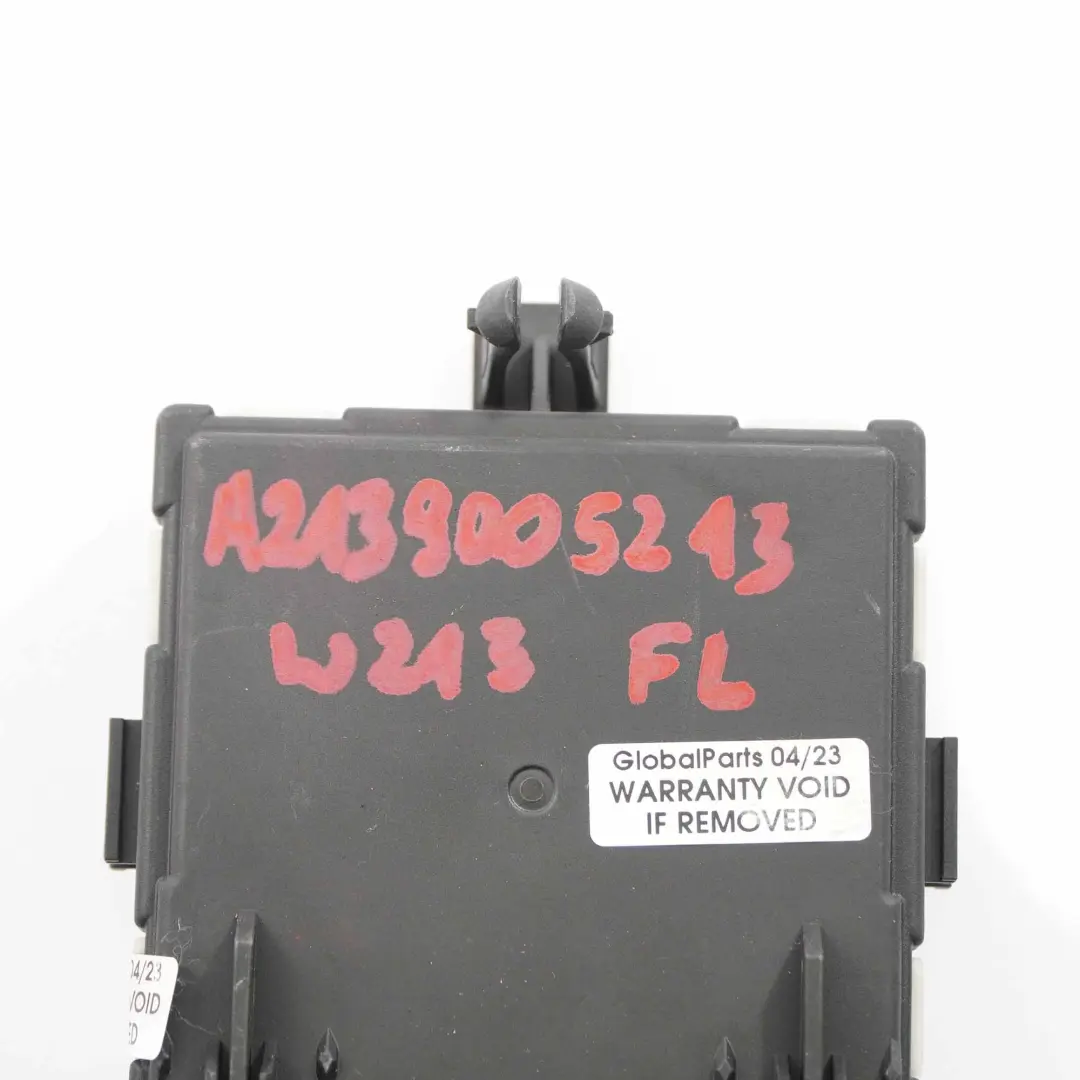 Module porte avant gauche Unité de contrôle pour Mercedes W213 à propos du numéro de pièce A2139004009 Mercedes W213 Module porte avant gauche Unité de contrôle - SKU A2139004009 - Numéro de pièce A2139004009