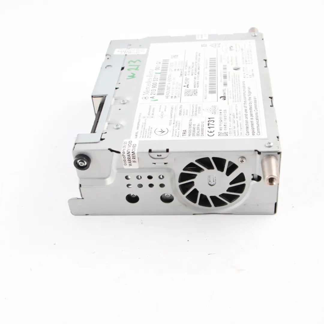 Head Unit CD Media Player Audio Auto Radio pour Mercedes W213 à propos du numéro de pièce A2139005311 Mercedes W213 Head Unit CD Media Player Audio Auto Radio - SKU A2139005311 - Numéro de pièce A2139005311