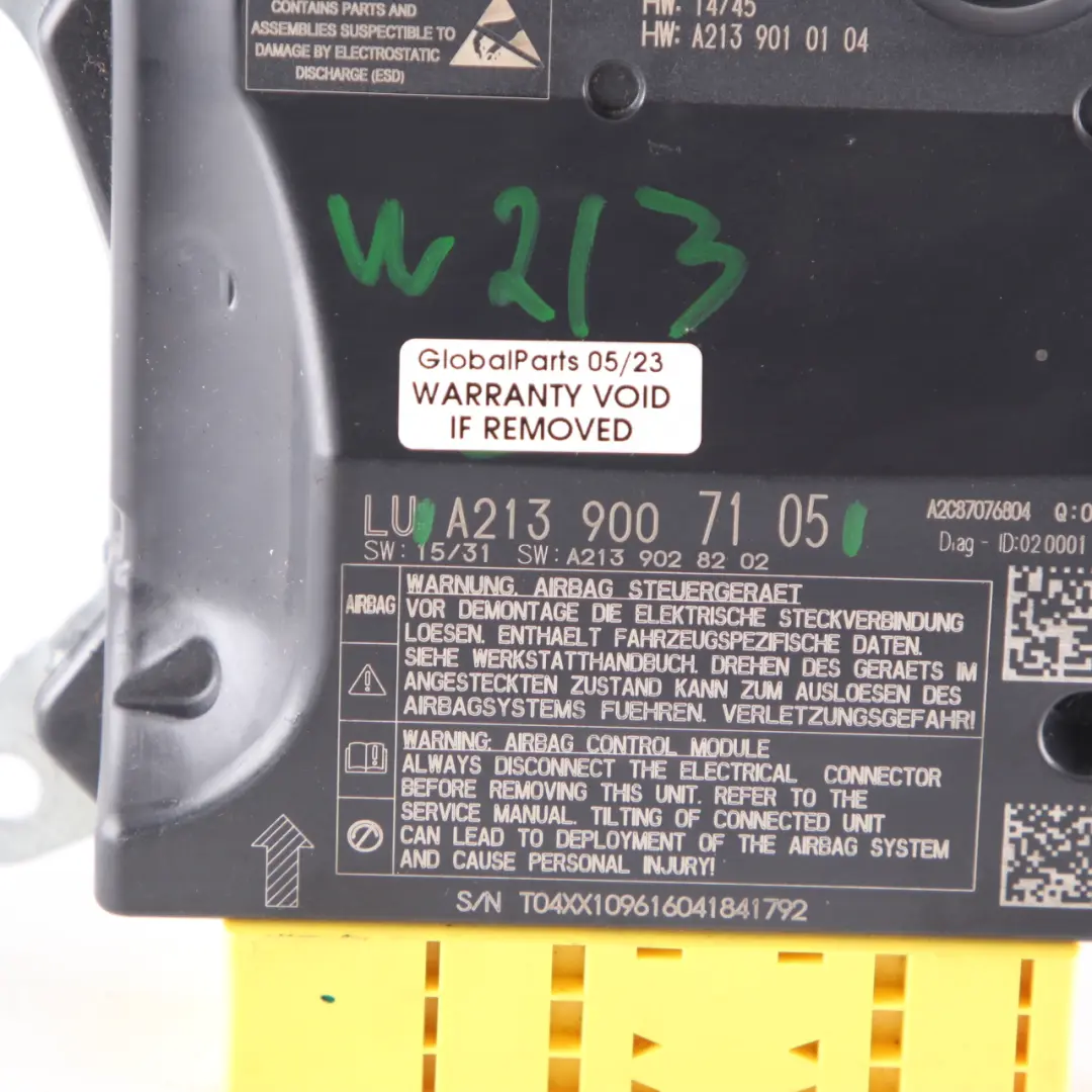 SRS Moduł Poduszek Powietrza ECU do Mercedes W213 S213 W238 o numerze A2139007105 Mercedes W213 S213 W238 SRS Moduł Poduszek Powietrza ECU - SKU A2139007105 - Numer Części A2139007105