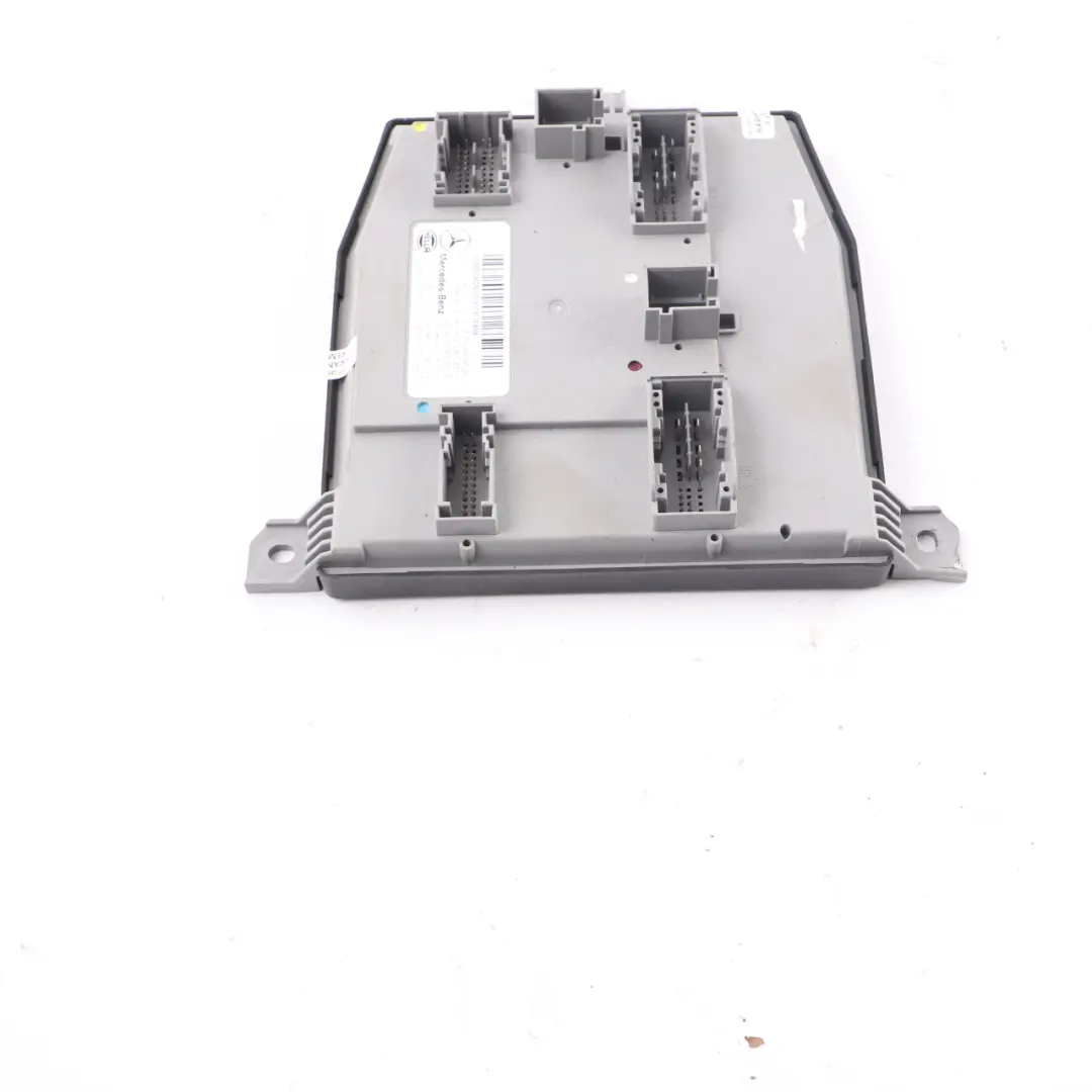 Mercedes W213 SAM Control Module ECU Front Passenger Side - SKU A2139008526 - Part number A2139008526