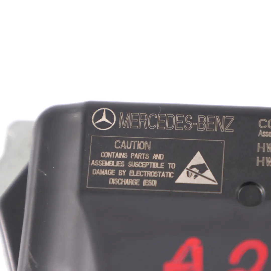  Módulo SRC Mercedes W213 Módulo de Seguridad de Aire SRS Control ECU - SKU A2139009022 - Número de pieza A2139009022