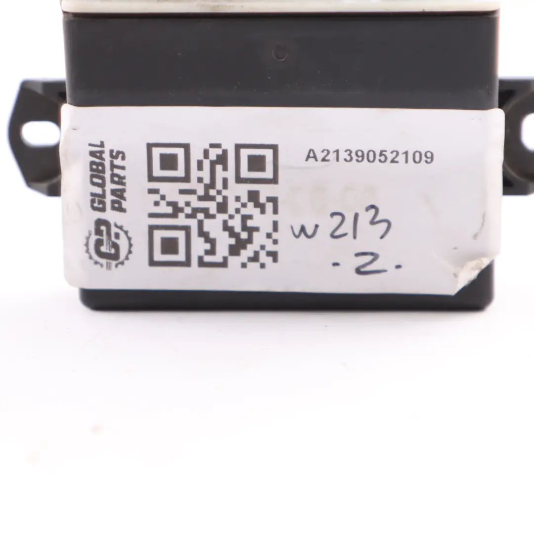 Unidad módulo control maletero portón trasero para Mercedes W213 con número de pieza A2139052109 Mercedes W213 Unidad módulo control maletero portón trasero - SKU A2139052109 - Número de pieza A2139052109