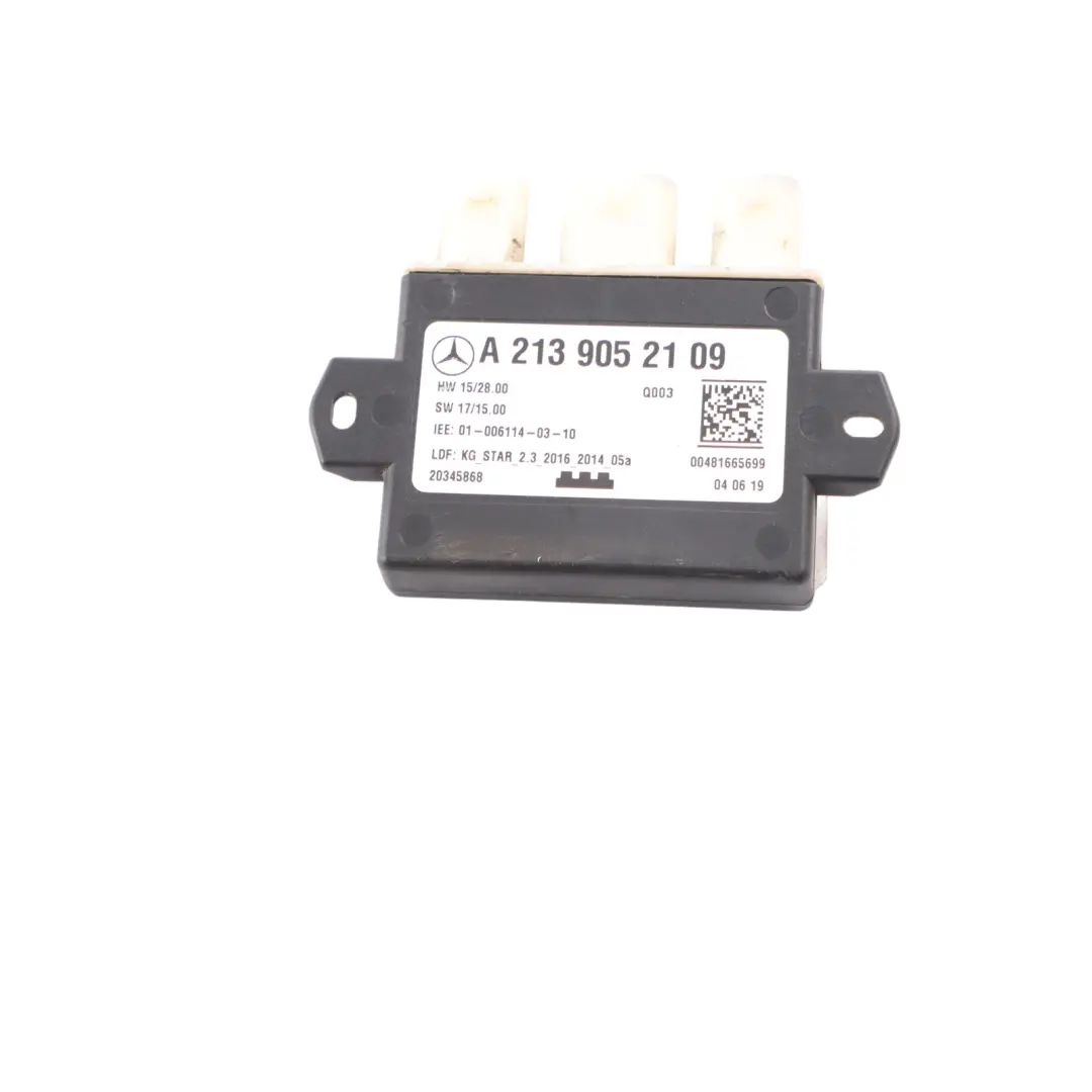 Moduł Sterownik Klapy Bagażnika do Mercedes W213 o numerze A2139052109 Mercedes W213 Moduł Sterownik Klapy Bagażnika - SKU A2139052109 - Numer Części A2139052109