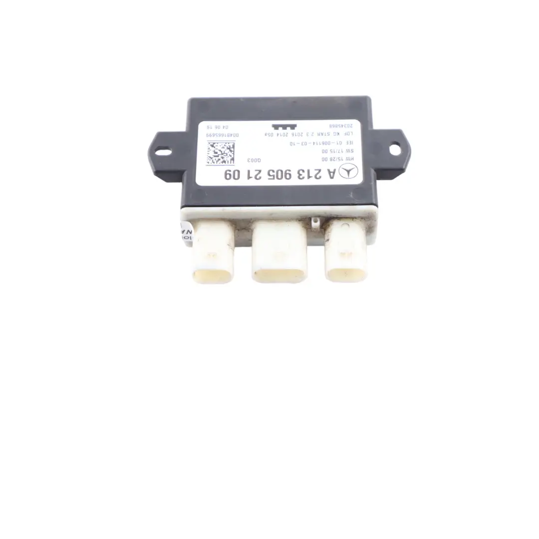 Moduł Sterownik Klapy Bagażnika do Mercedes W213 o numerze A2139052109 Mercedes W213 Moduł Sterownik Klapy Bagażnika - SKU A2139052109 - Numer Części A2139052109