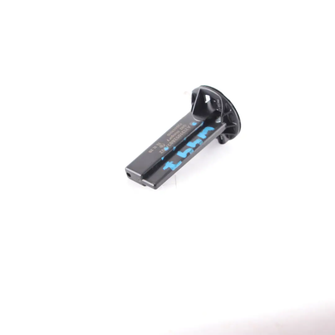 Amplificateur dantenne Mercedes W177 W213 W447 Unité signal aérien pour à propos du numéro de pièce A2139052803 Amplificateur dantenne Mercedes W177 W213 W447 Unité signal aérien - SKU A2139052803 - Numéro de pièce A2139052803