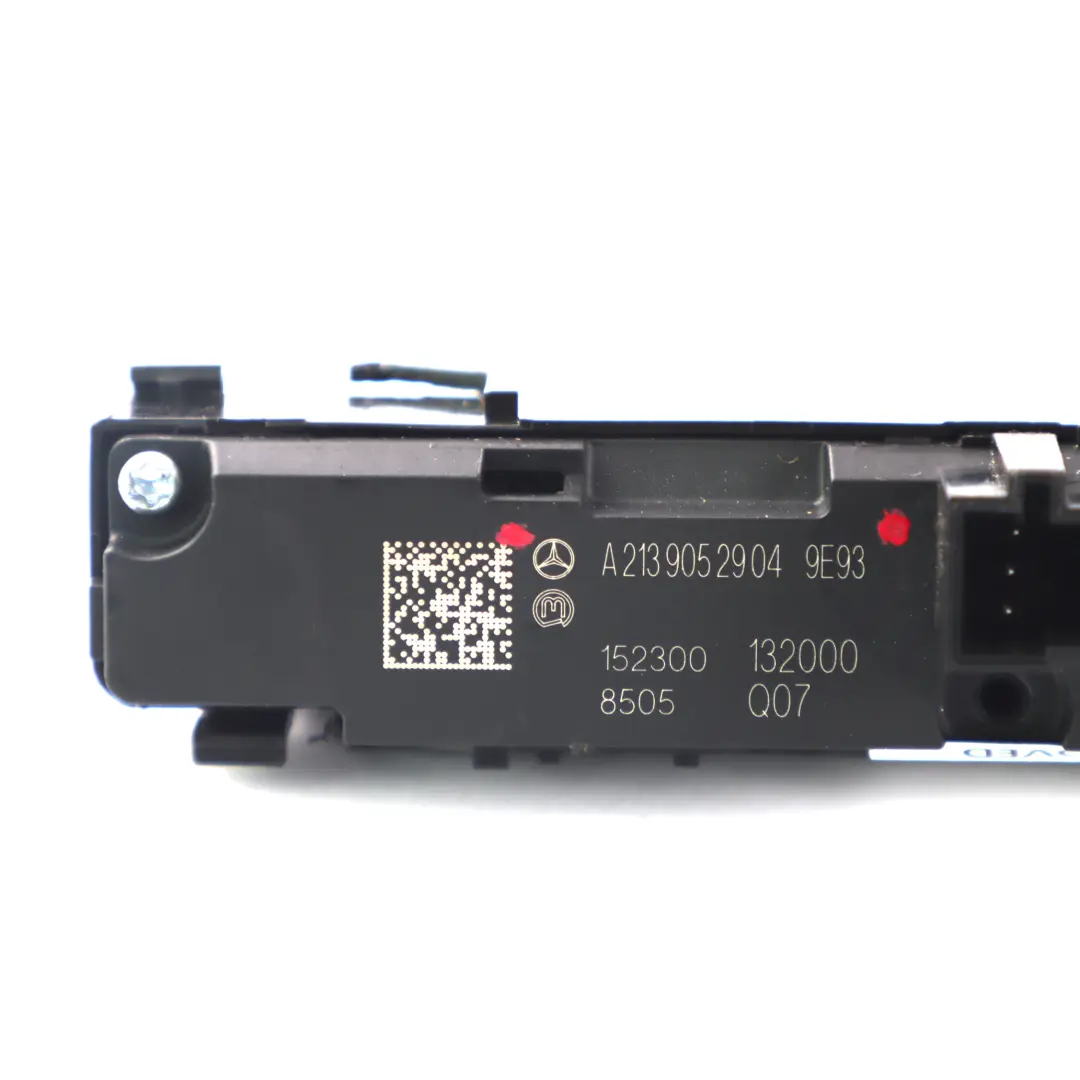 Blocco interruttore Mercedes C238 Sistemi di assistenza alla guida Interruttore per con numero di parte A2139052904 Blocco interruttore Mercedes C238 Sistemi di assistenza alla guida Interruttore - SKU A2139052904 - Numero di parte A2139052904