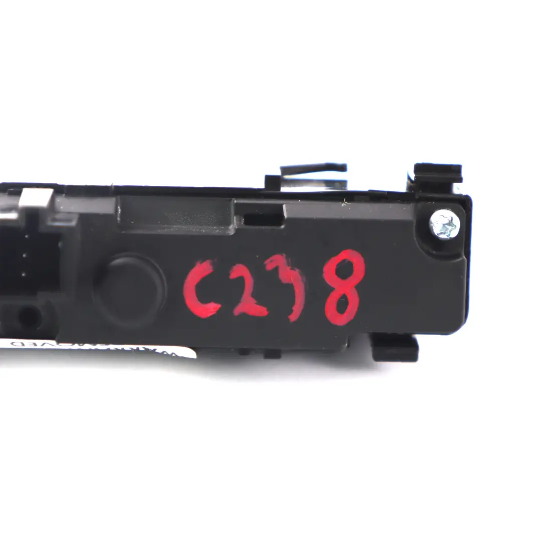 Blocco interruttore Mercedes C238 Sistemi di assistenza alla guida Interruttore per con numero di parte A2139052904 Blocco interruttore Mercedes C238 Sistemi di assistenza alla guida Interruttore - SKU A2139052904 - Numero di parte A2139052904