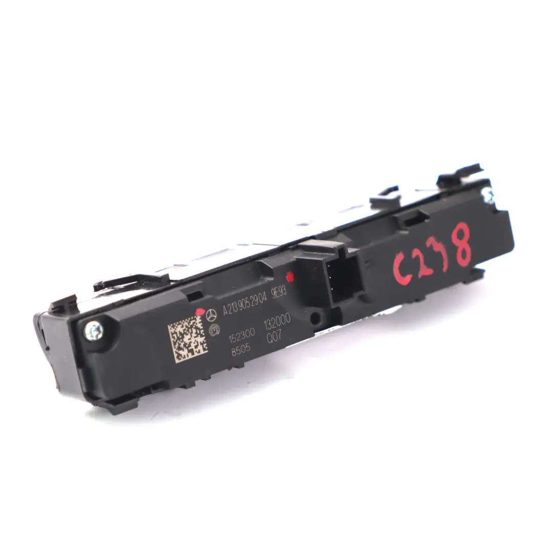  Bloque interruptores Mercedes C238 Sistemas asistencia al conductor Interruptor - SKU A2139052904 - Número de pieza A2139052904