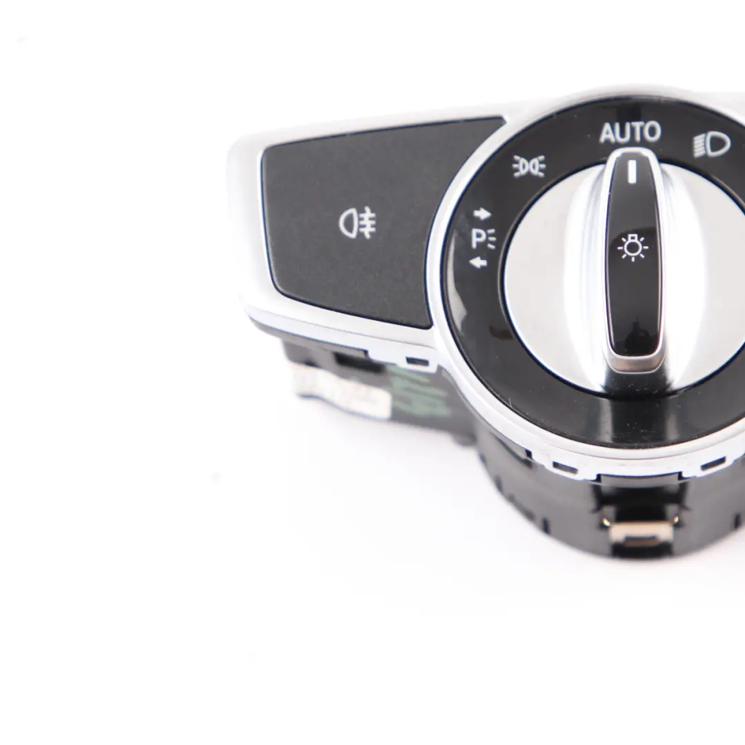  Interrupteur lumière Mercedes W213 contrôle phares Bouton - SKU A2139053003 - Numéro de pièce A2139053003
