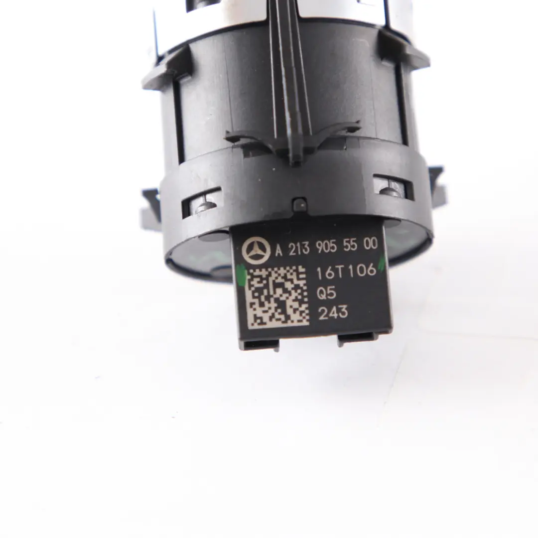 Interruttore Start Stop Pulsante Motore per Mercedes W205 W213 W238 W222 con numero di parte A2139055500 Mercedes W205 W213 W238 W222 Interruttore Start Stop Pulsante Motore - SKU A2139055500 - Numero di parte A2139055500