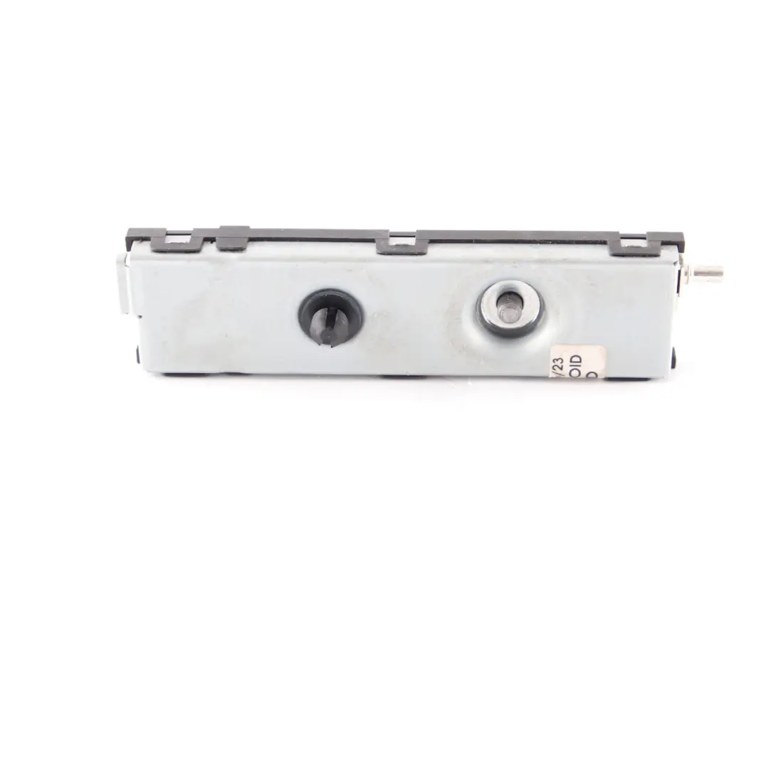  Antenne Amplificateur Mercedes W213 S213 W238 Aerial Gauche - SKU A2139056600 - Numéro de pièce A2139056600