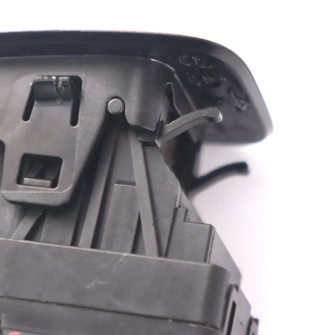  Interruptor Freno De Estacionamiento Electrónico Mercedes C238 - SKU A2139056608 - Número de pieza A2139056608