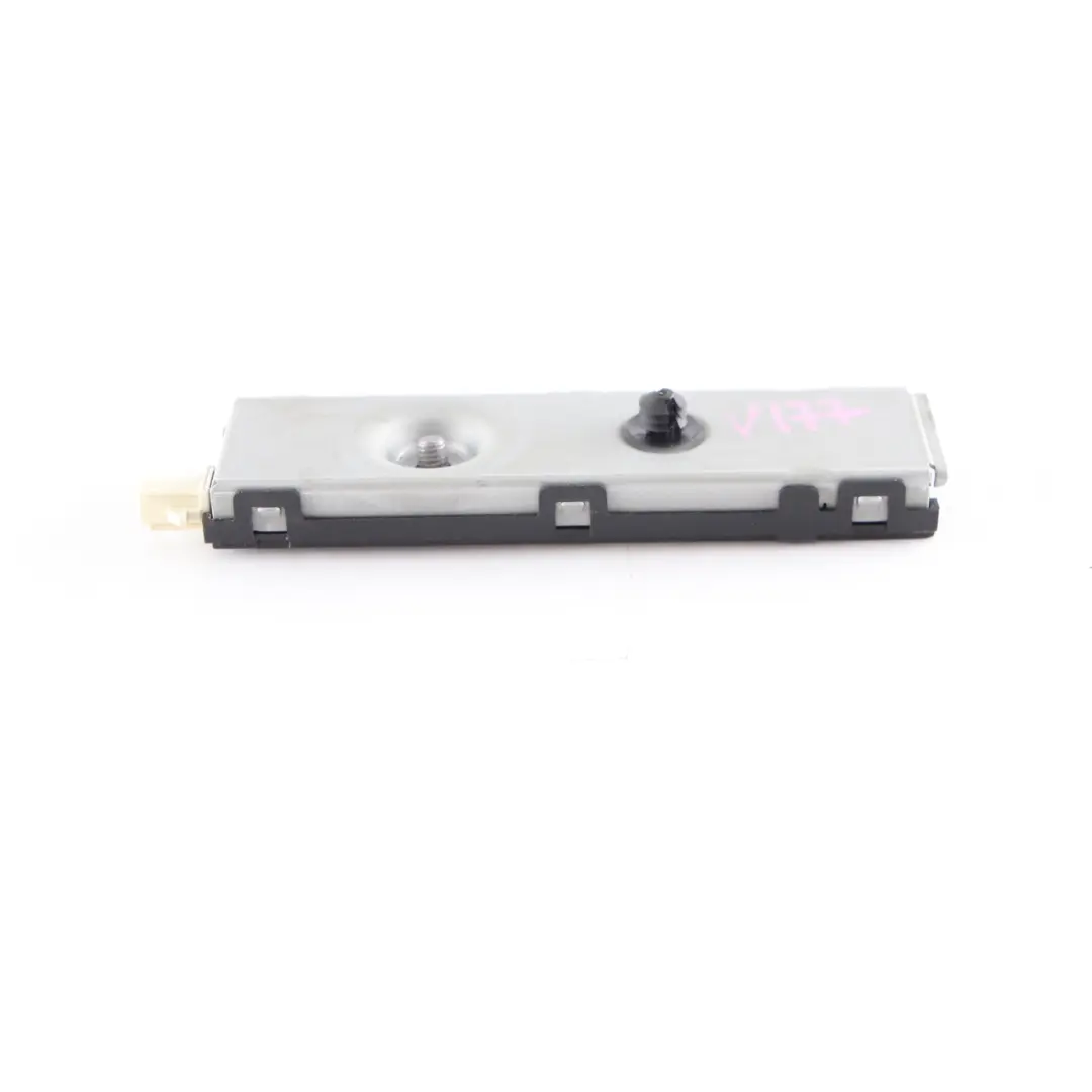  Antenne Amplificateur Mercedes W205 W213 AM FM DAB Aerial Module - SKU A2139056800 - Numéro de pièce A2139056800